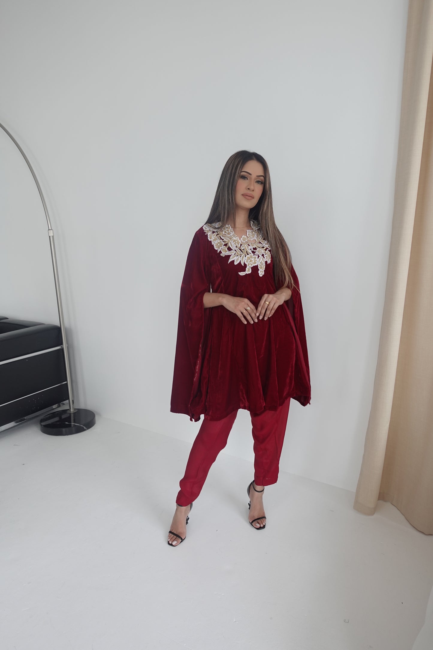 Liya red