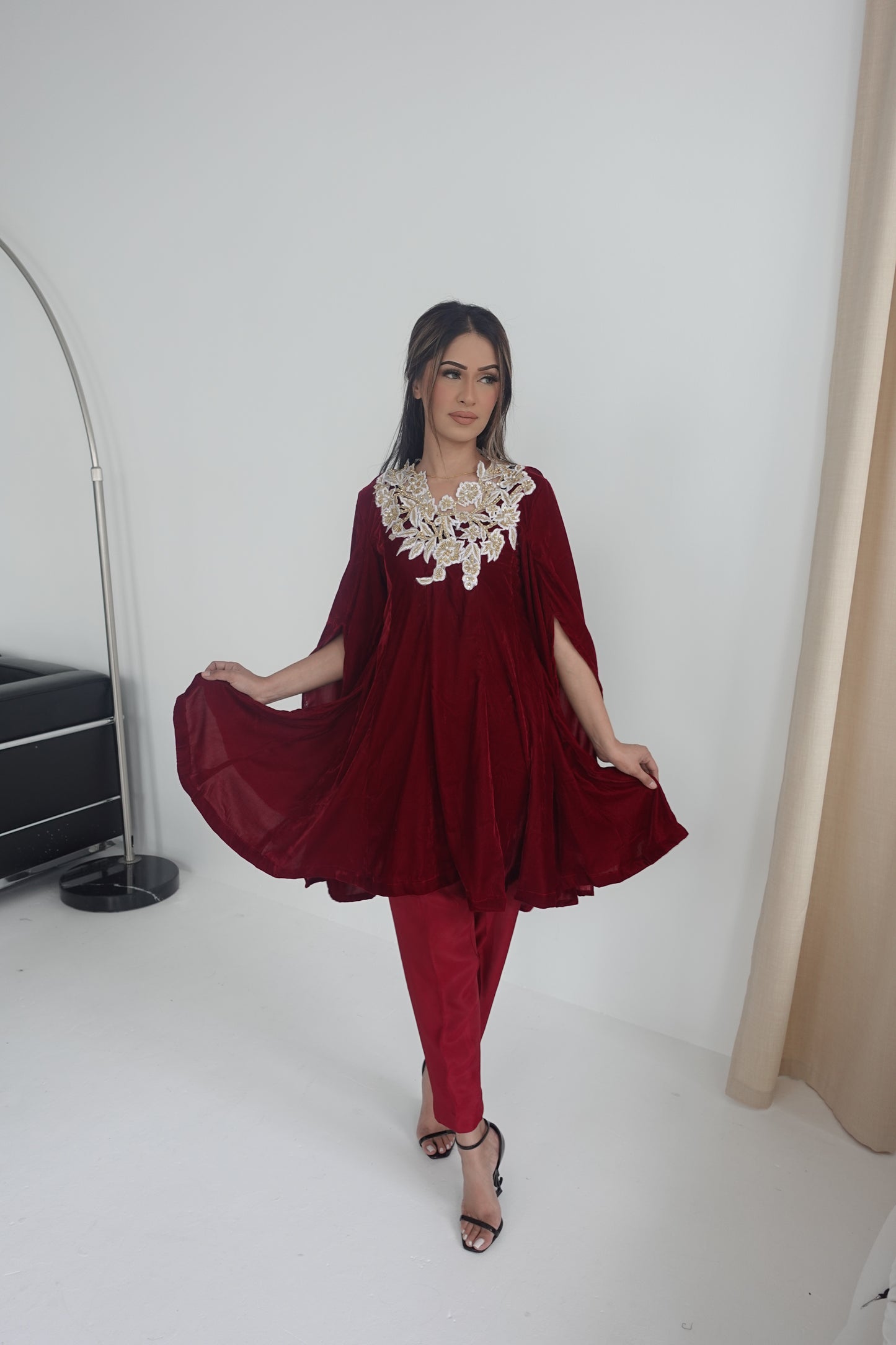 Liya red