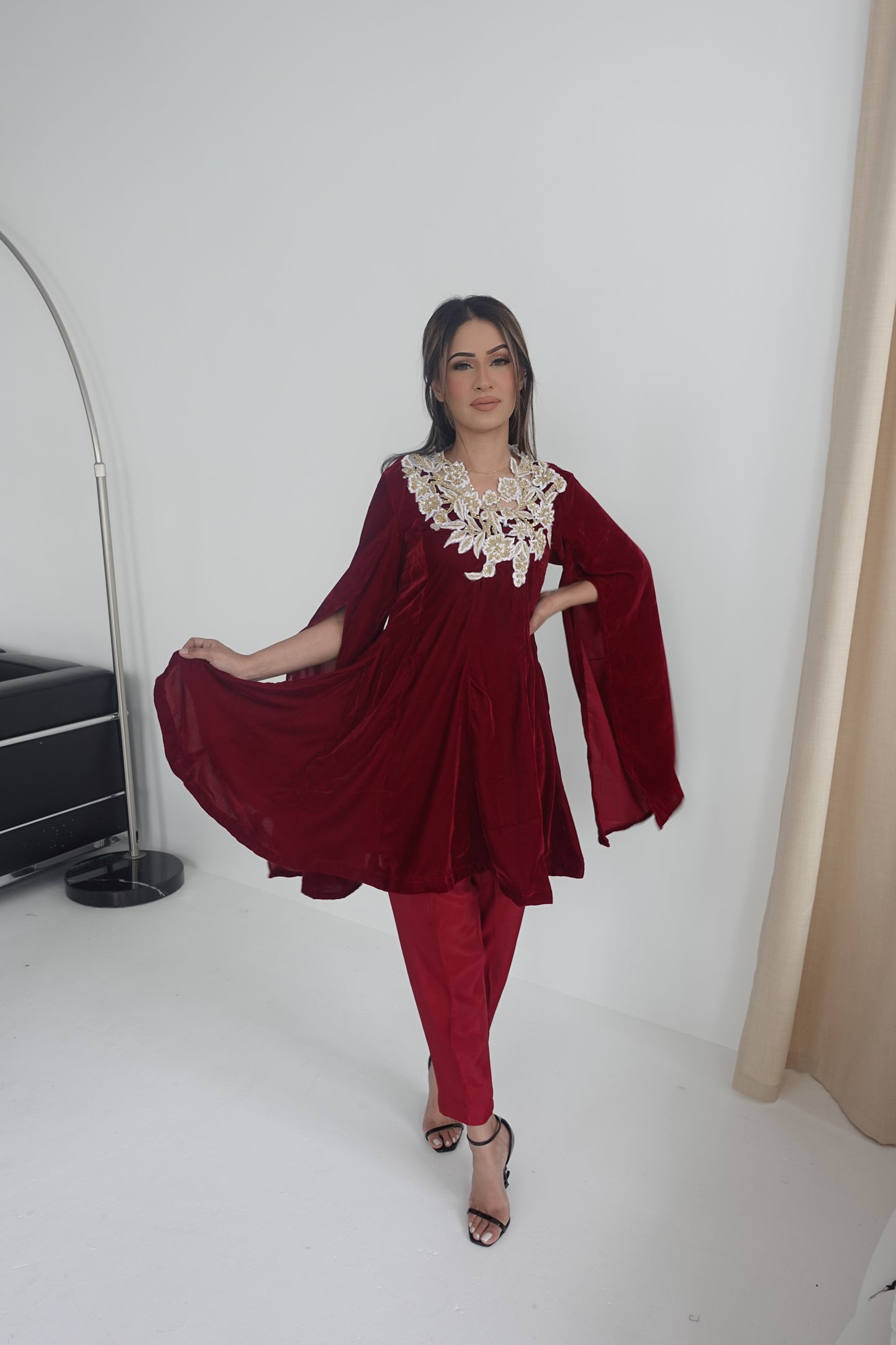 Liya red