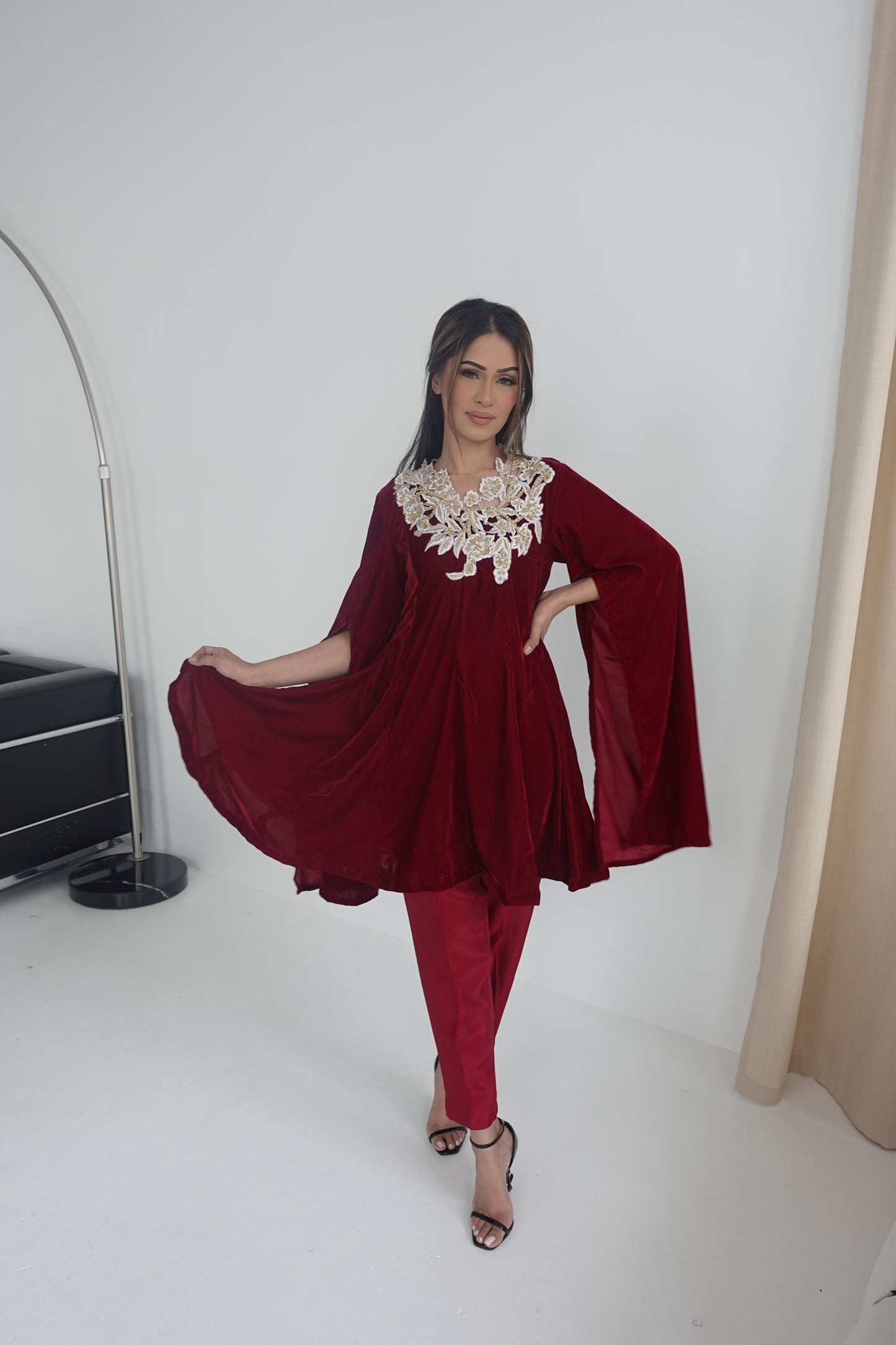 Liya red